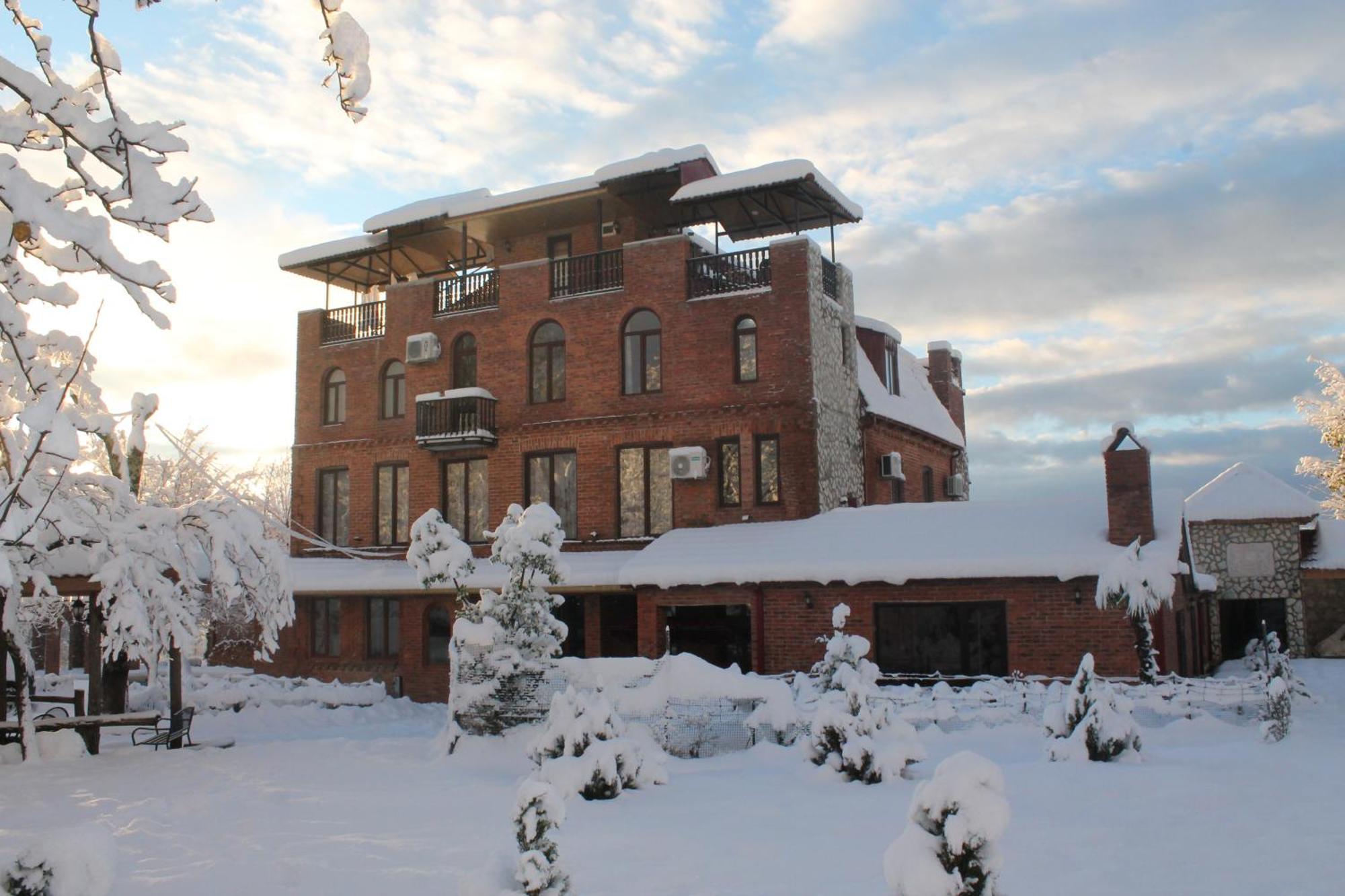 Chateau Chikovani Gordi Exterior foto